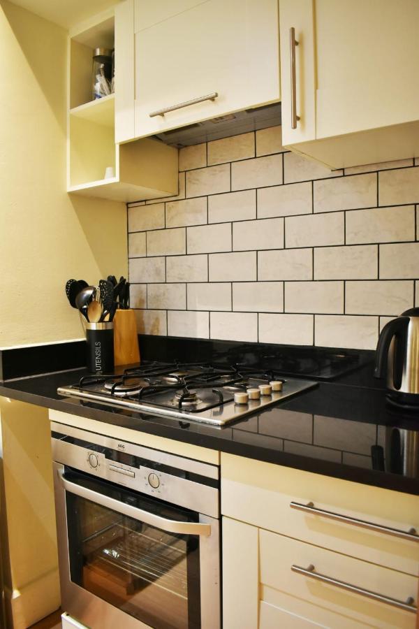 The Ross 2 Bedroom Apartment In Historic Abbey ฟอร์ตออกัสตัส ภายนอก รูปภาพ